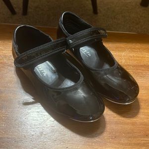 Tap shoes little girl size 12